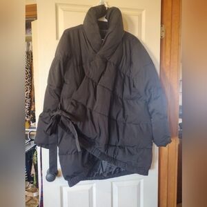 Universal Standard Kanda Black Puffer Jacket with Belt